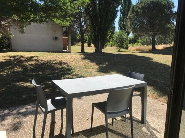 Appartement Arles, Au Calme Proche De La Camargue 6 외부 사진